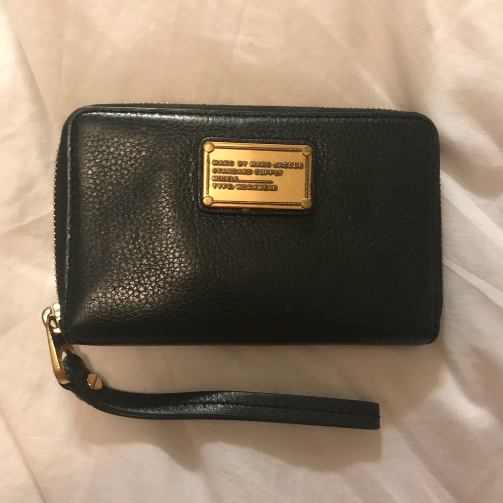 Marc by Marc Jacobs Wrislet Wallet